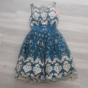 NWT Chi Chi London Dress